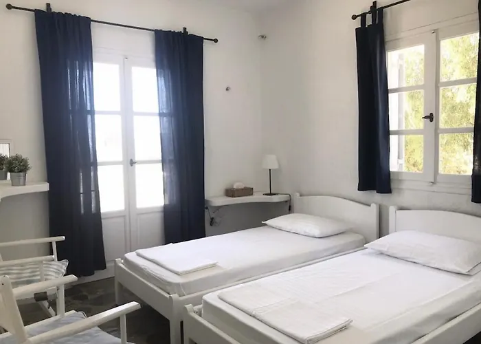 בית נופש Idyllic Sea Views House Aspro Chorio